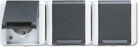 JUNG Schuko-Steckdose 3-fach 8230W WG800 IP44 waagr.Mont. 5 Leit-E. 8230W (8230W)