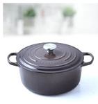 Le Creuset Signature Br&auml;ter 24 cm rund Flint, Emaille hell 21177244442430