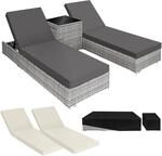 TecTake GmbH 2 Sonnenliegen Rattan mit Aluminiumgestell und Tisch inkl. Schutzh&uuml;lle