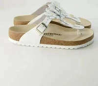 Birkenstock 1026735 Gizeh Flower Embellishment Damen Pantolette Wei&szlig; - White