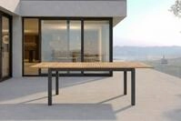 OUTFLEXX Premium Ausziehtisch, anthrazit matt, Alu/Teak, 150/210 x 90 cm,