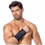 Rimba Armmanschette aus Leder verziert mit Nieten Schwarz