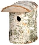 Birkenstamm-Nistkasten mit Rinde
