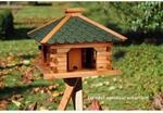 Dobar Rustikales XL-Vogelfutterhaus im Blockhaus-Stil mit gr&uuml;nem Bitumendach,