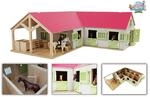 Kids Globe Pferdehof / Reiterhof 1:24, pink, Bauernhof Holz, Ma&szlig;e 68x77x27 cm