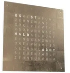 QLOCKTWO Earth 45 Creator ́s Edition Moon Gold White Deutsch