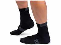 On 356.00868, On ULTRALIGHT MID SOCK Socken in black-white, Größe 44-45 schwarz
