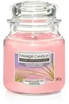 Yankee Candle Home Inspiration Mittelgro&szlig;e Kerze im Glas - pink