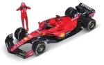 Bburago - 1:24 Formel 1 Racing Ferrari SF23 (2023), mit Figur Charles Leclerc