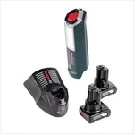 Bosch Professional GLI 12V-300 Akku Lampe + 2x GBA 12V 6,0 Ah Akku + GAL 1230
