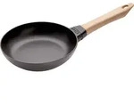 Staub Pfanne 20 cm mit Holzgriff