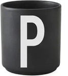 Aj Becher Buchstabe P schwarz aus Porzellan