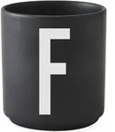 Aj Becher Buchstabe F schwarz aus Porzellan