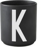 Aj Becher Buchstabe K schwarz aus Porzellan
