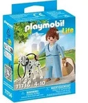 Playmobil: Frau in Blau mit Dalmatiner