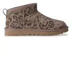 UGG f&uuml;r Damen. 1180623 Classic Ultra Mini Spotted Lederstiefeletten braun (37),