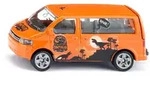 VW Multivan mit Dino-Stickern