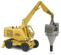 BUSCH 42897 H0 / 1:87 Weimar Mobilbagger T 174-2 mit Trichter
