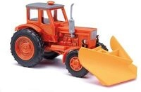 BUSCH 51355 H0 / 1:87 Belarus MTS-52 mit Schneepflug