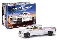 REVELL 14538 1:25 1999 Chevy Silverado Custom Pickup