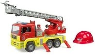BRUDER 01760 MAN TGA Feuerwehr mit Drehleiter, Wasserpumpe und Licht und Sound Modul
