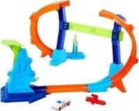 HOT WHEELS JFH36 Corkscrew Jump Champion