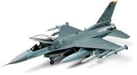 TAMIYA 300061098 1:48 F-16CJ Fighting Falcon L
