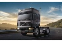 ITALERI 510003923 1:24 VOLVO F-16 Globetrotter