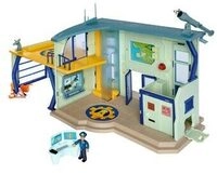 SIMBA 109251097 Feuerwehrmann Sam Polizeistation mit Figur