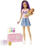 Barbie "Skipper Babysitters Inc." Puppe mit Gitterbett, Baby & Zubeh&ouml;r Spielset