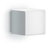 Sensor-LED-Au&szlig;enleuchte L 830 SC silber