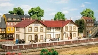 AUHAGEN 11413, AUHAGEN 11413 H0 Bahnhof Gr&uuml;nberg