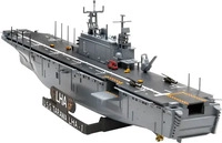 REVELL 05170, REVELL 05170 1:720 Assault Ship USS Tarawa LHA-1