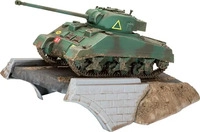 REVELL 03299, REVELL 03299 1:76 First Diorama Set - Sherman Firefly