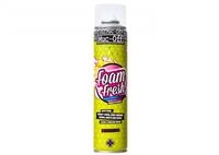 Muc-Off Helmet Foam Fresh 400 ml Schaumreiniger - Sanfte Reinigung f&uuml;r Helmpolster &