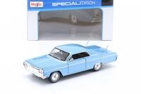 Chevrolet Impala SS Baujahr 1964 hellblau 1:24 Maisto