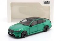 BMW M5 (G90) M Baujahr 2025 Isle of Man gr&uuml;n metallic 1:18 Solido