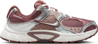Nike HQ7901_200, Nike V5 RNRs with Reflective Accents Damen Freizeitschuhe, lila,