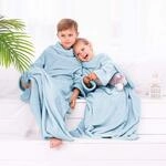 DecoKing Kinder Decke mit &Auml;rmeln 90x105 cm Hellblau Microfaser TV Decke Kuscheldecke