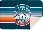 Voited Recycled Cloudtouch Indoor Outdoor Camping Kissendecke - Camp Vibes 2 -