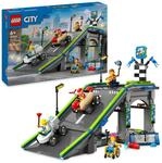 LEGO City Keine Limits: Seifenkistenrennen mit Rampe - Bauspielzeug f&uuml;r Jungen...