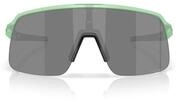 Oakley Oo9496 Sutro Lite S Rechteckige Sonnenbrille, Jade Transparent Matt/Schwarz