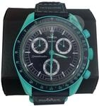 Swatch Moonswatch Omega X Mission to Earth Polar Lights Armbanduhr aus Biokeramik