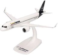 Herpa Snap-Fit Modellflugzeug Lufthansa Airbus A320neo Lovehansa - D-AINY, Miniatur