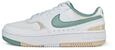 Nike Damen Gamma Force Freizeit-Schuhe, White/Cannon/Sanddrift, 40