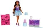 Barbie Party Unboxed Puppe und Accessoires, Glam Party Serie mit 10 &Uuml;berraschungen,