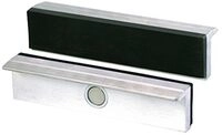 Heuer Schraubstockbacken (Schutzbacken rechtwinkelig; planparallel; integrierte