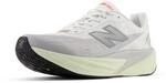 New Balance FuelCell Rebel V5 Damen-Laufschuh, Raincloud/White/Mineral, 40.5 EU