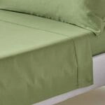 HOMESCAPES Bio-Bettlaken moosgr&uuml;n 178x255 cm, Satin-Betttuch ohne Gummizug,...