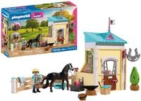 PLAYMOBIL | I Love Horses | Kleiner Stall mit Hufschmied | Pferdebox mit